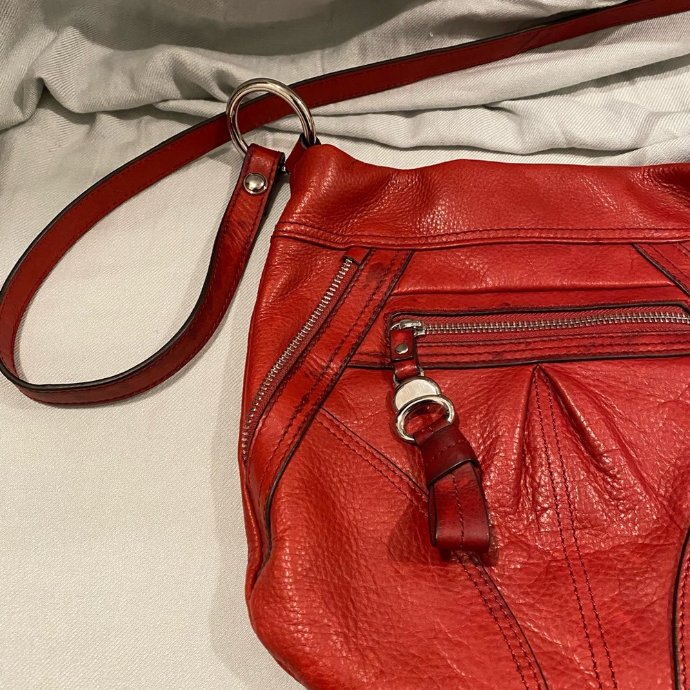 B. Makowsky Red Leather Shoulder/Crossbody Bag - Picture 9 of 13